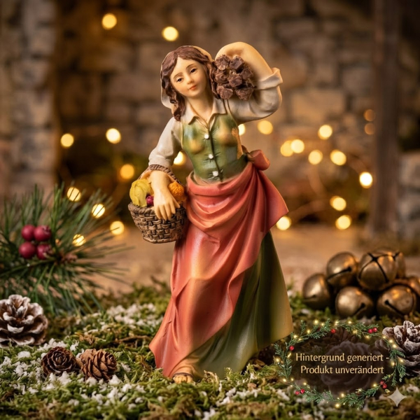 Handbemalte Krippenfigur „Marktfrau mit Gemüsekorb & Holz“ –K131-10